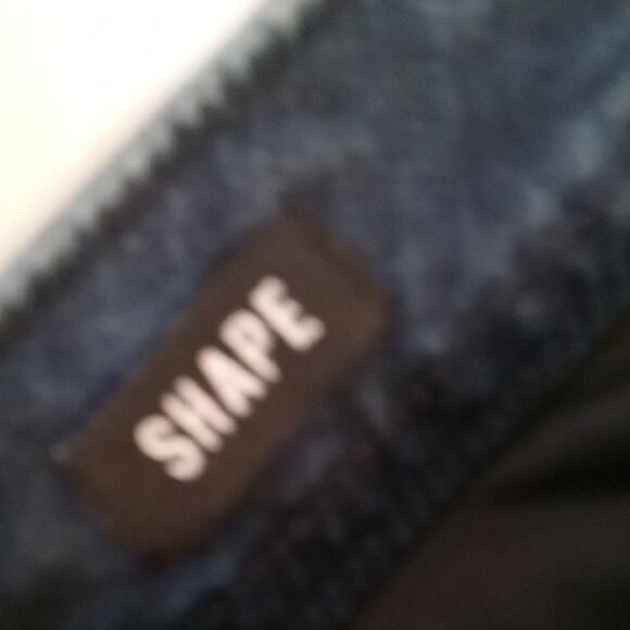 NYDI Curves 360 Women's Size 4 SHAPE Distressed Straight Dark Blue Jeans. - Picture 7 of 10